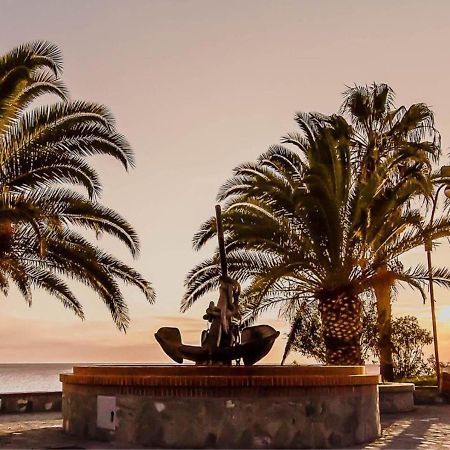 Casa Vacanze Il Paese Dipinto モンテジョルダーノ エクステリア 写真